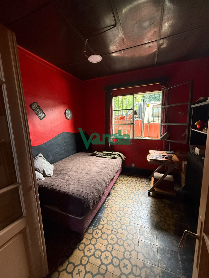 Casa ID.22629 - Venta Casa con Terreno Ideal Inversion Casavalle Entrada Camion