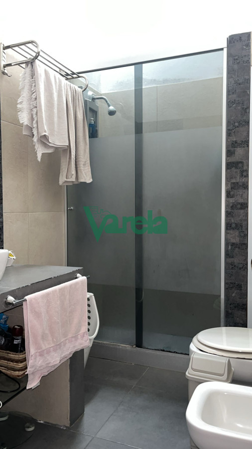 Casa ID.22417 - Casa Cuatro Dormitorios y Dos Baños al Sur 