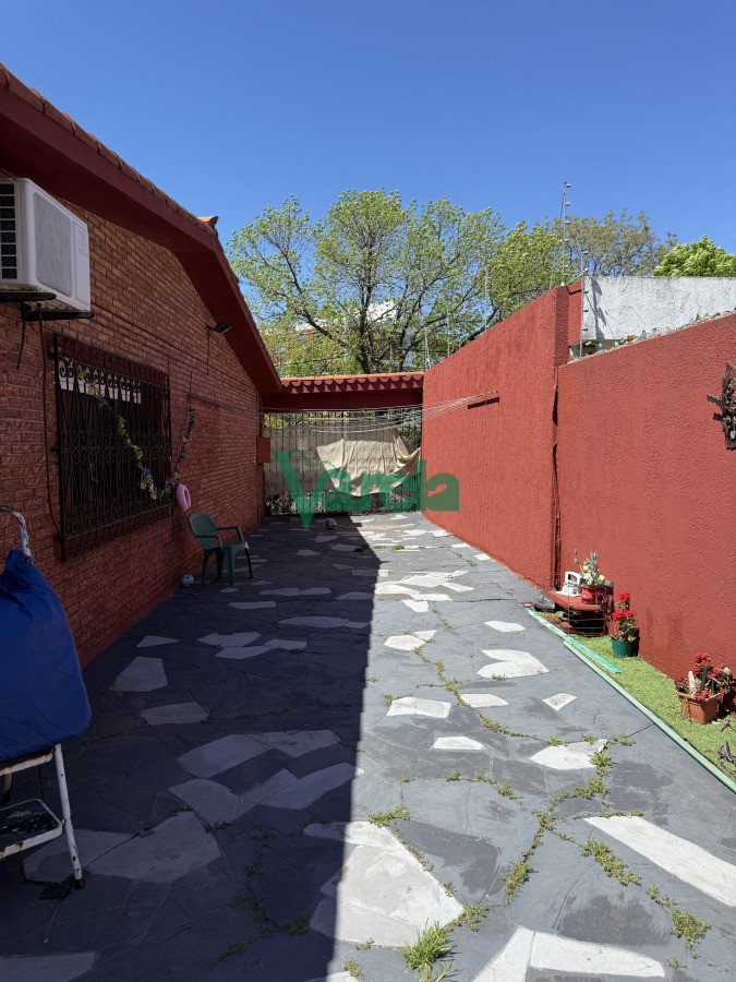 Casa ID.22789 - Venta Casa 3 Dormitorios 3 Baños Garage Fondo Buceo