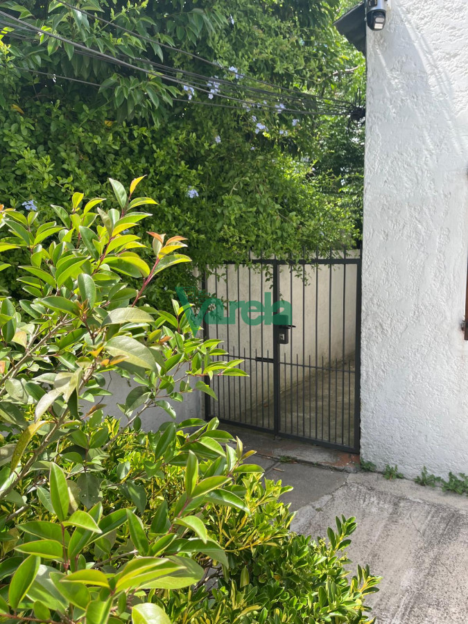 Casa ID.22459 - Venta de apartamento de 2 dormitorios en Salinas, U$S 65.000 + cuotas