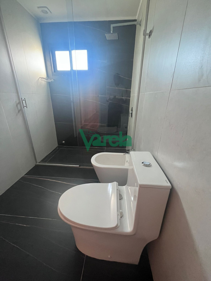 Casa ID.22168 - venta muy buena casa en colinas de carrasco 3 dormitorios 3 baños jacuzzi