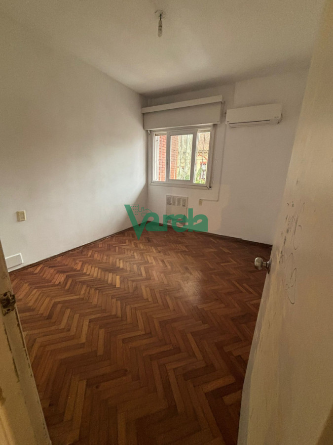 Casa ID.23073 - Casa a la venta PH altos de dos dormitorios en Parque Rodo