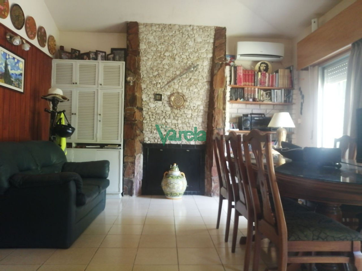 Casa ID.20284 - Venta casa Shangrilá sur, 3 dormitorios, 2 baños. A metros de Rambla 
