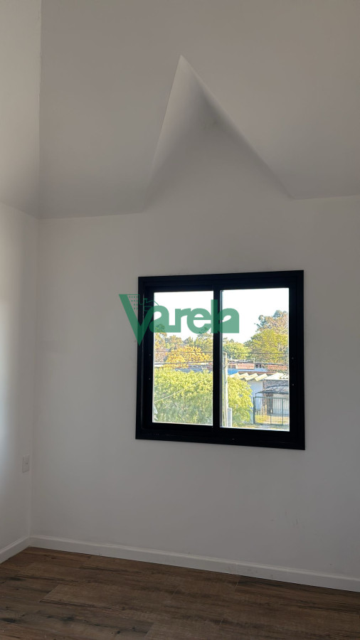 Casa ID.22645 - Casa en venta Lomas de Solymar, 4 dormitorios, 3 baños, 2 plantas