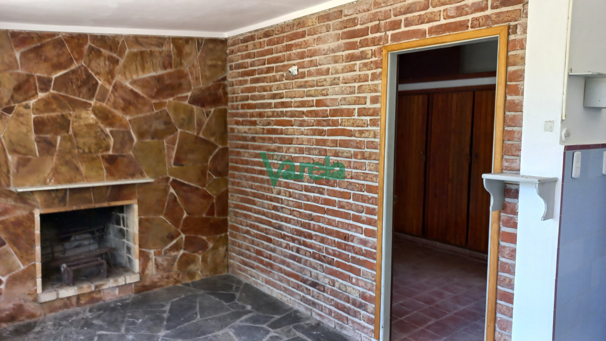 Casa ID.22958 - Venta de casa en Pinamar sur de 1 dormitorio, propiedad horizontal