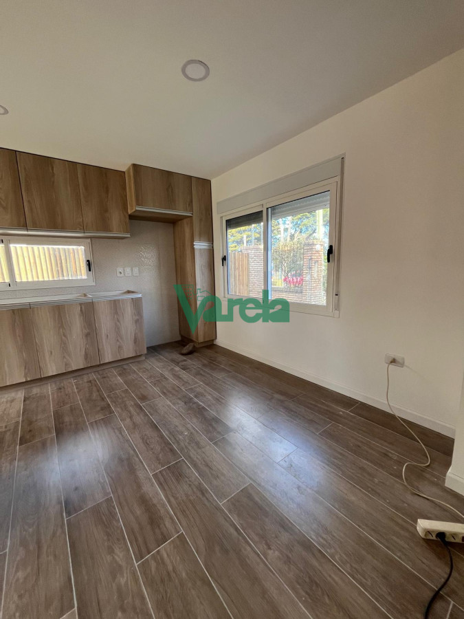 Casa ID.22359 - Venta  Shangrilá al sur próximo a Rambla con saneamiento