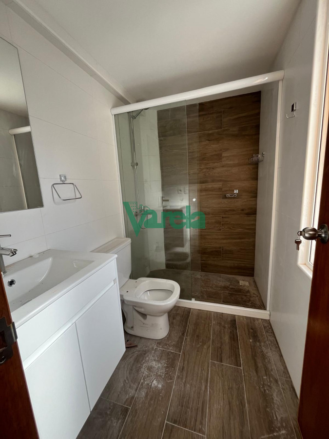 Casa ID.22359 - Venta  Shangrilá al sur próximo a Rambla con saneamiento