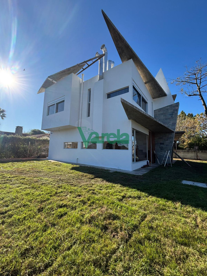 Casa ID.22658 - Casa en venta en Lagomar a estrenar próximo a Rambla 3 dormitorios
