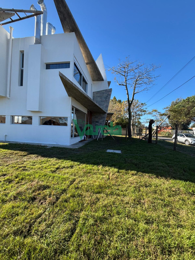 Casa ID.22658 - Casa en venta en Lagomar a estrenar próximo a Rambla 3 dormitorios