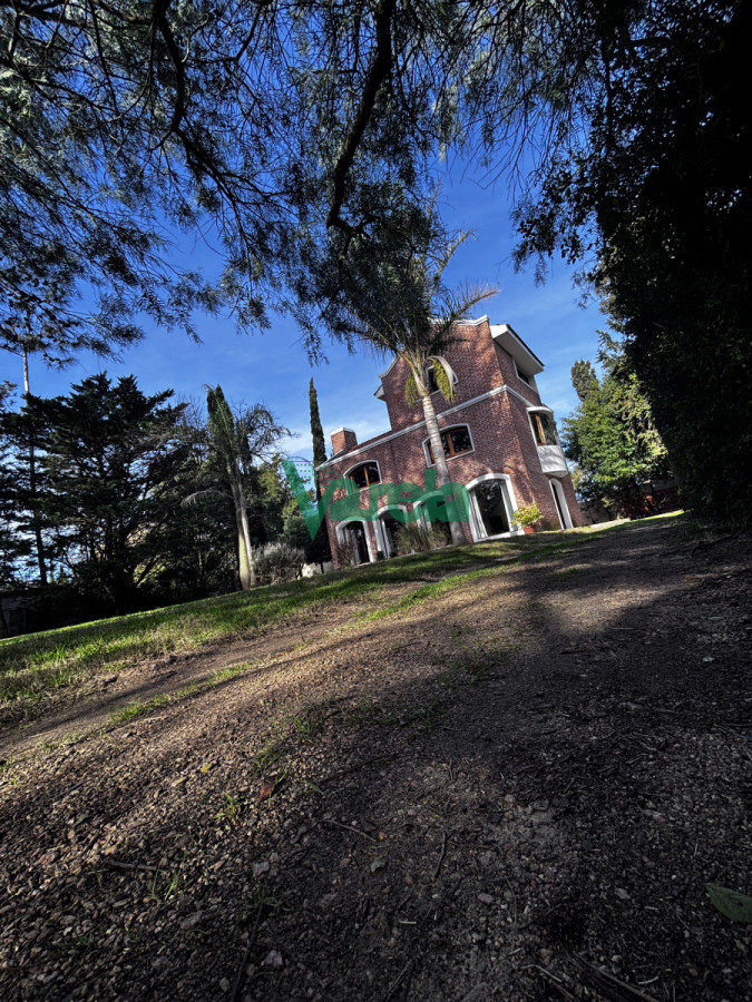 Casa ID.22718 - Casa en venta en El Pinar sur 3 dormitorios 3 baños