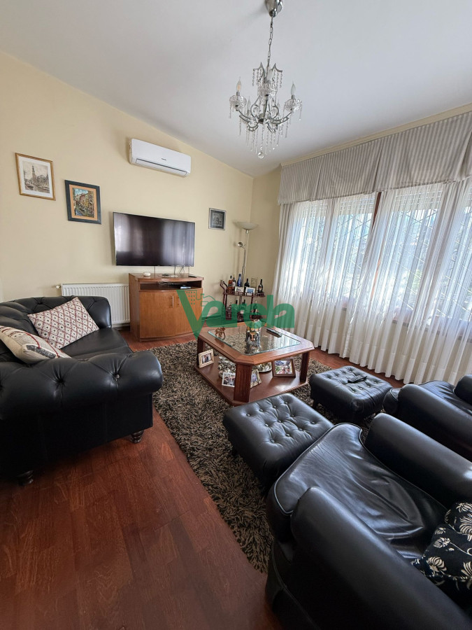 Casa ID.22593 - Venta Casa 3 dormitorios 3 baños garage piscina climatizada malvin