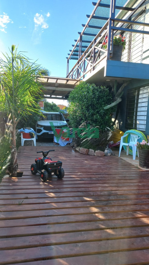 Casa ID.22961 - Casa en venta en San Luis, 2 dormitorios, 2 plantas, vista al mar