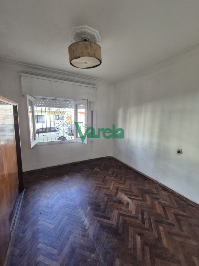 Casa ID.23099 - Alquiler casa Rivadavia prox Gral Flores