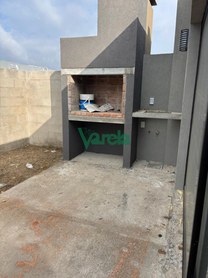 Casa ID.23086 - Venta casa en Lagomar 3 dormitorios 2 baños a estrenar