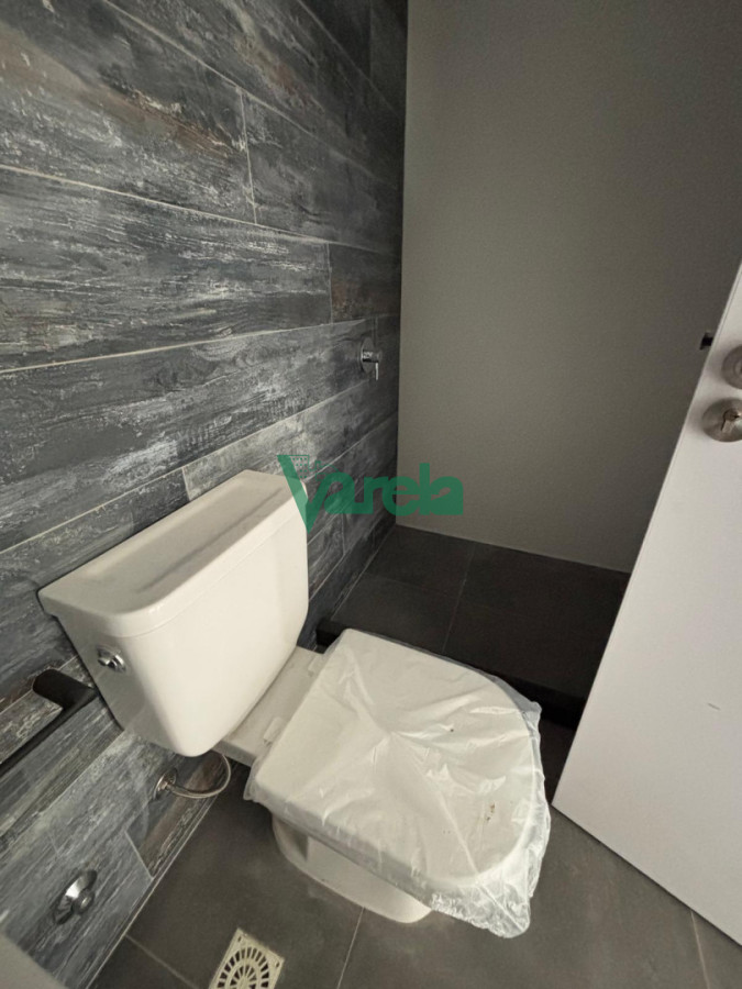 Casa ID.23086 - Venta casa en Lagomar 3 dormitorios 2 baños a estrenar