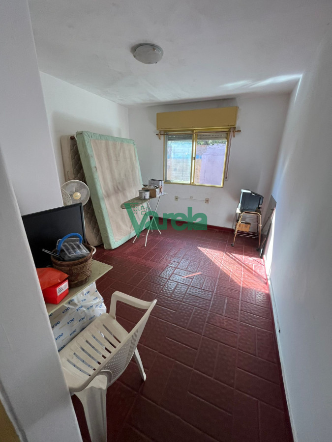 Casa ID.21965 - Exclusivo Complejo, casa principal y 10 habitaciones con baño, a mts de Rambla