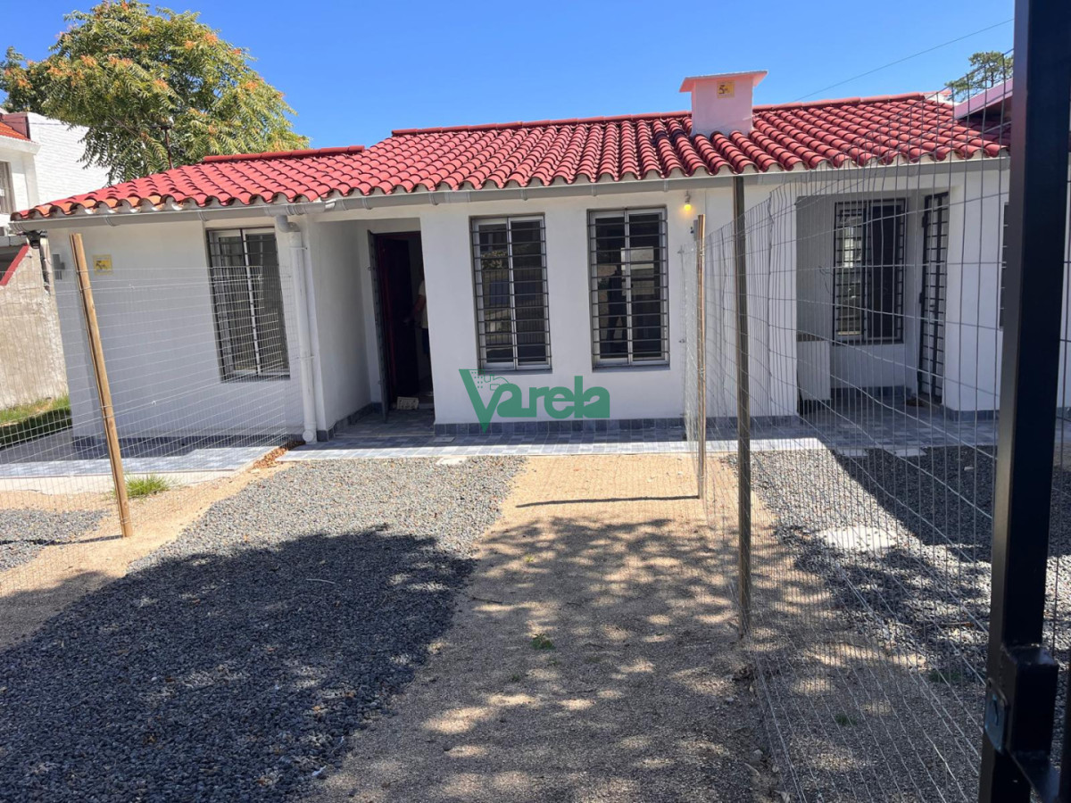 Casa ID.22892 - Alquiler casa a estrenar Solymar 1 dormitorio, cochera, parrillero