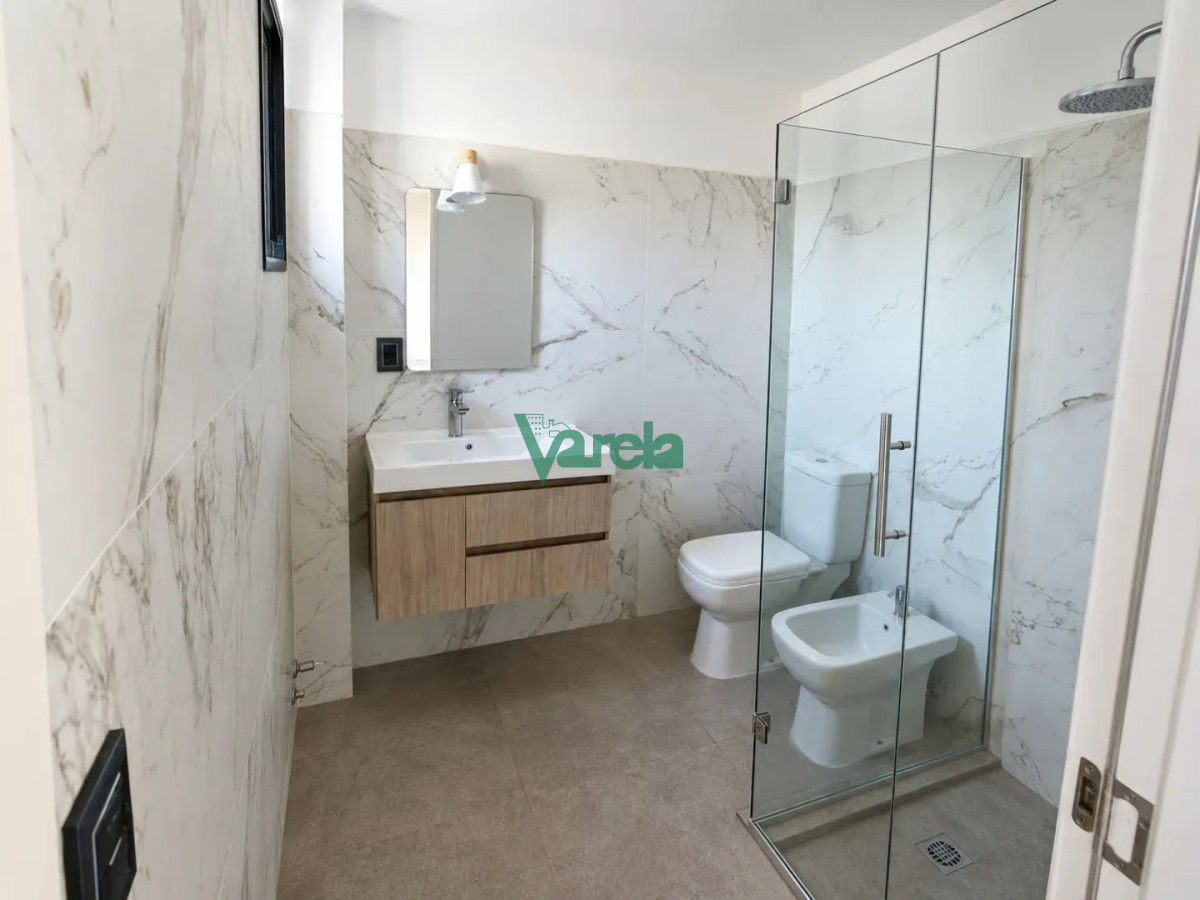 Casa ID.23153 - Casa en venta a estrenar en Lomas de Solymar 5 dormitorios 2 baños