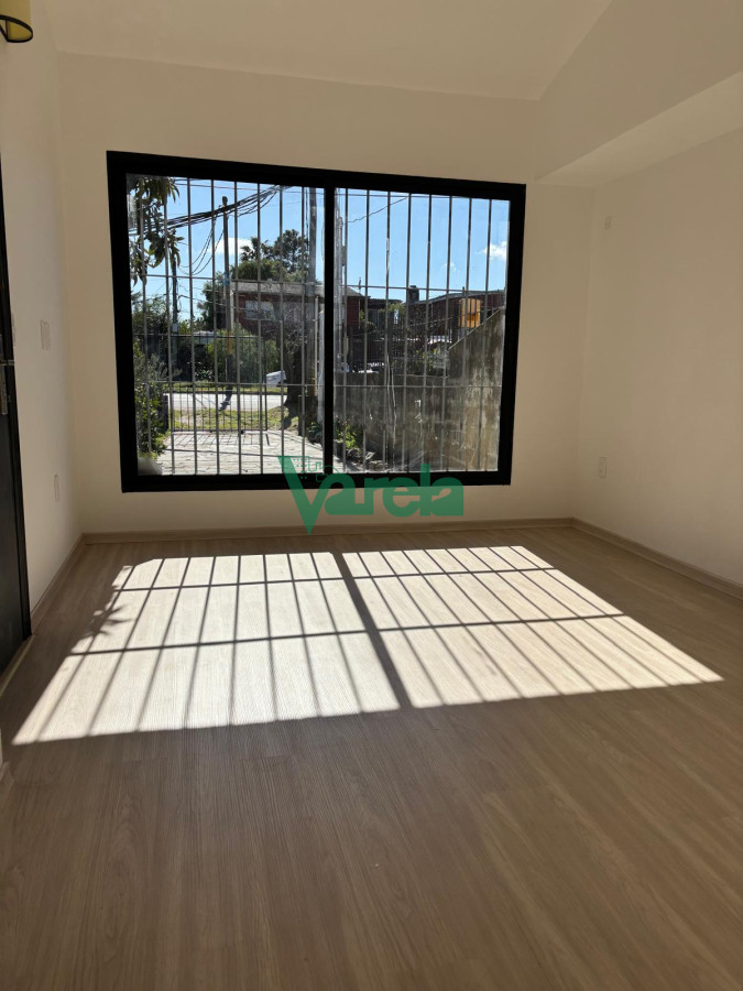 Casa ID.22757 - Alquiler de muy buena casa en Shangrila sur, 4 dormitorios, 3 baños