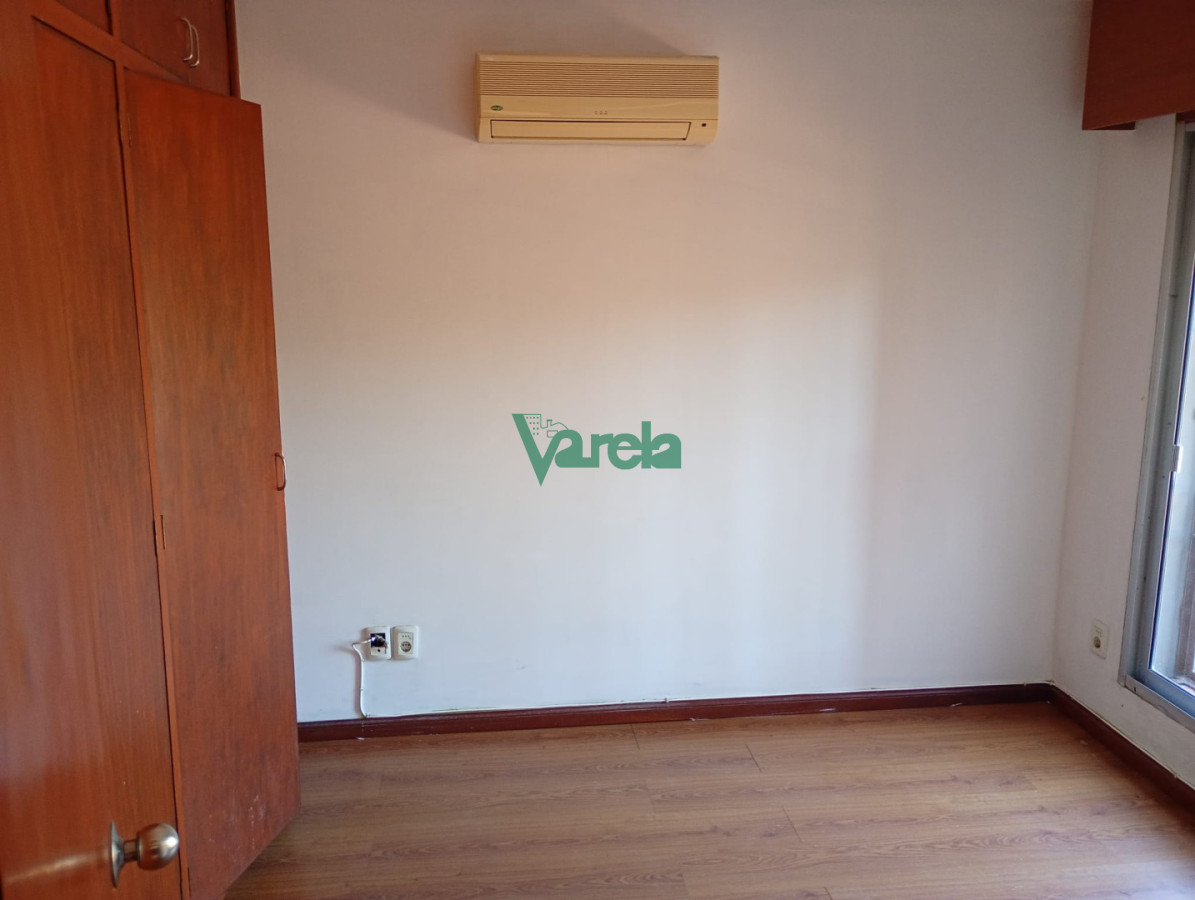 Casa ID.23170 - Venta Casa Carrasco norte, 6 dormitorios, 5baños, en 2 plantas 