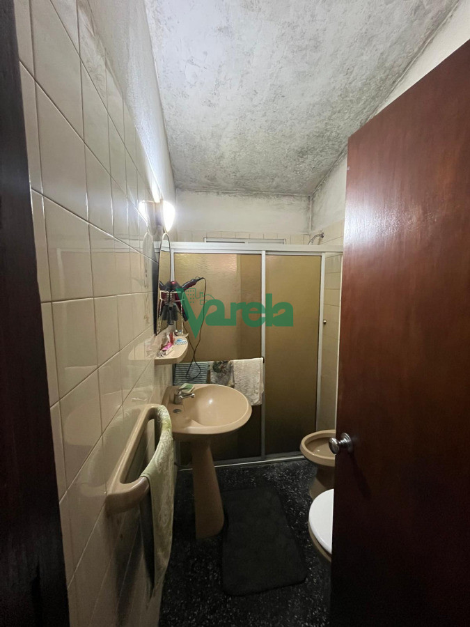 Casa ID.22779 - Casa en venta en Salinas, 2 dormitorios, garaje, barbacoa y demas