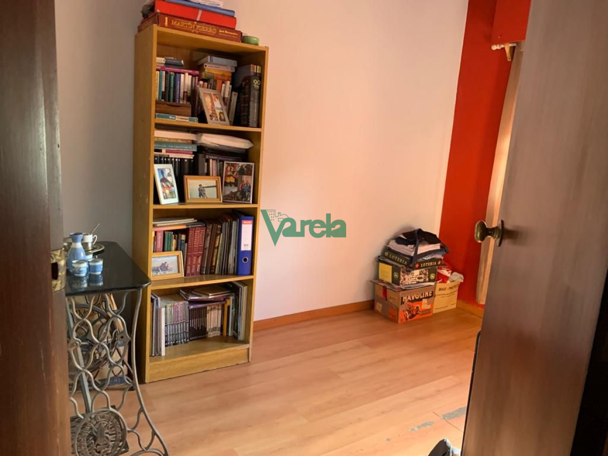 Casa ID.21721 - Venta de casa, Pando, 3 dormitorios, a pocas cuadras del centro de Pando. Excelente estado
