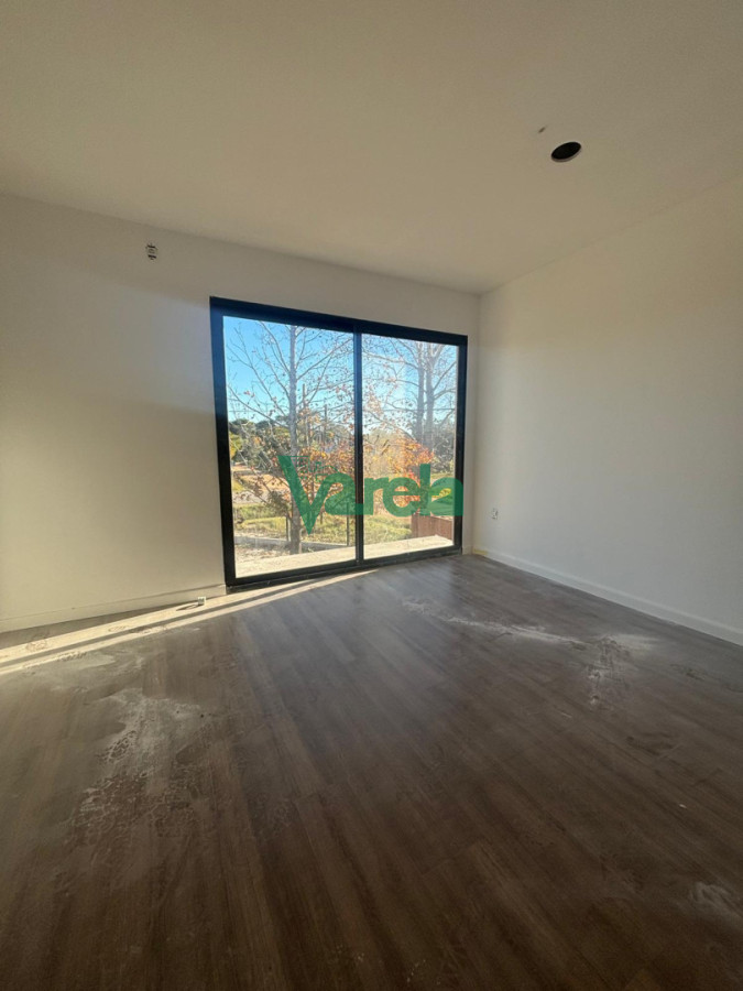 Casa ID.23056 - Venta de 3 casas a estrenar en Parque de Solymar