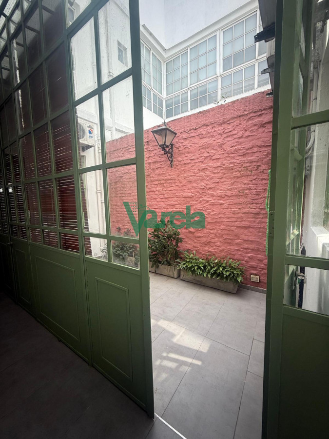 Casa ID.22835 - Casa en alquiler en Punta Carretas 3 dormitorios, 2 baños, garage