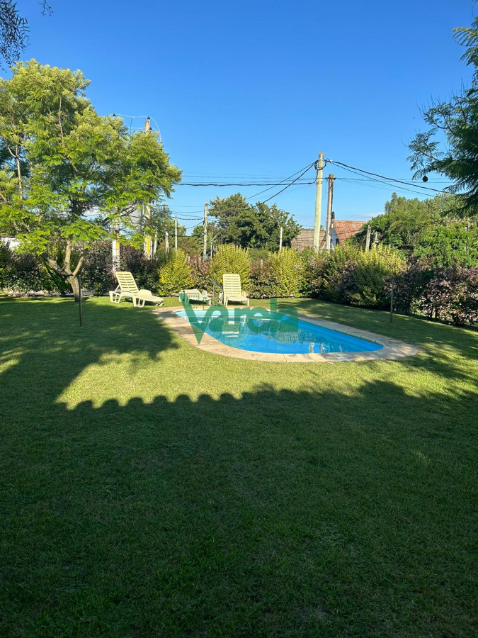 Casa ID.22085 - Casa de 6 dormitorios, piscina, en Parque del Plata Sur
