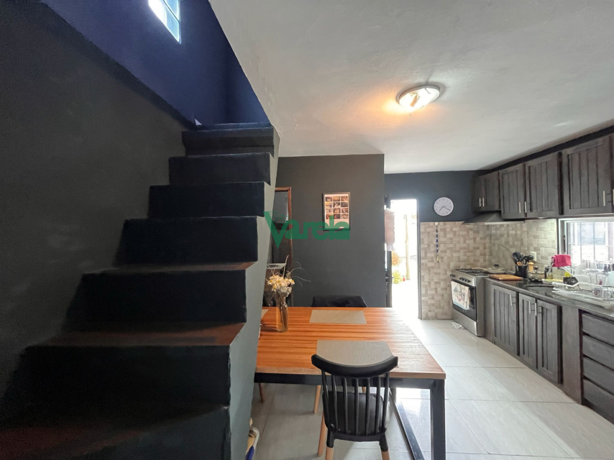 Casa ID.23074 - Casa en venta en Lagomar de 2 dormitorios, mas apto de 3 dorm