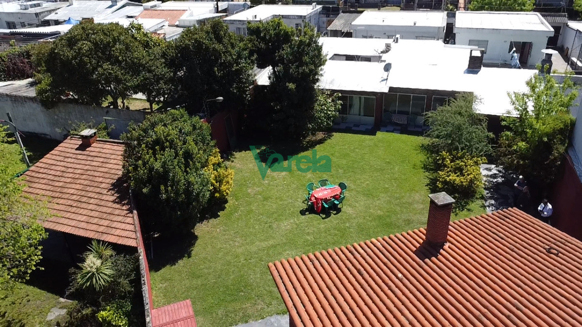 Casa ID.22789 - Venta Casa 3 Dormitorios 3 Baños Garage Fondo Buceo