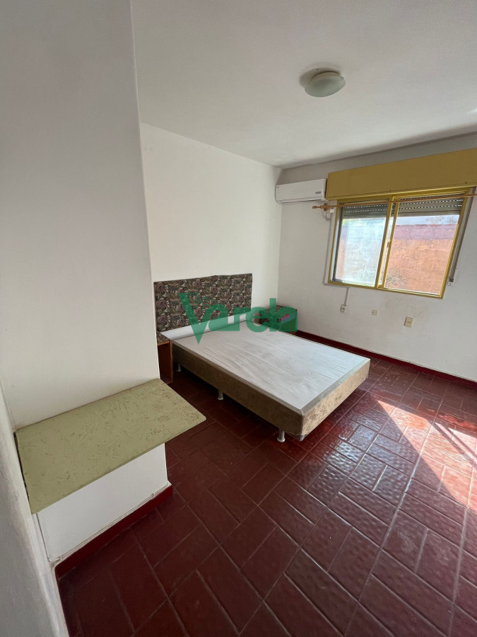 Casa ID.21965 - Exclusivo Complejo, casa principal y 10 habitaciones con baño, a mts de Rambla