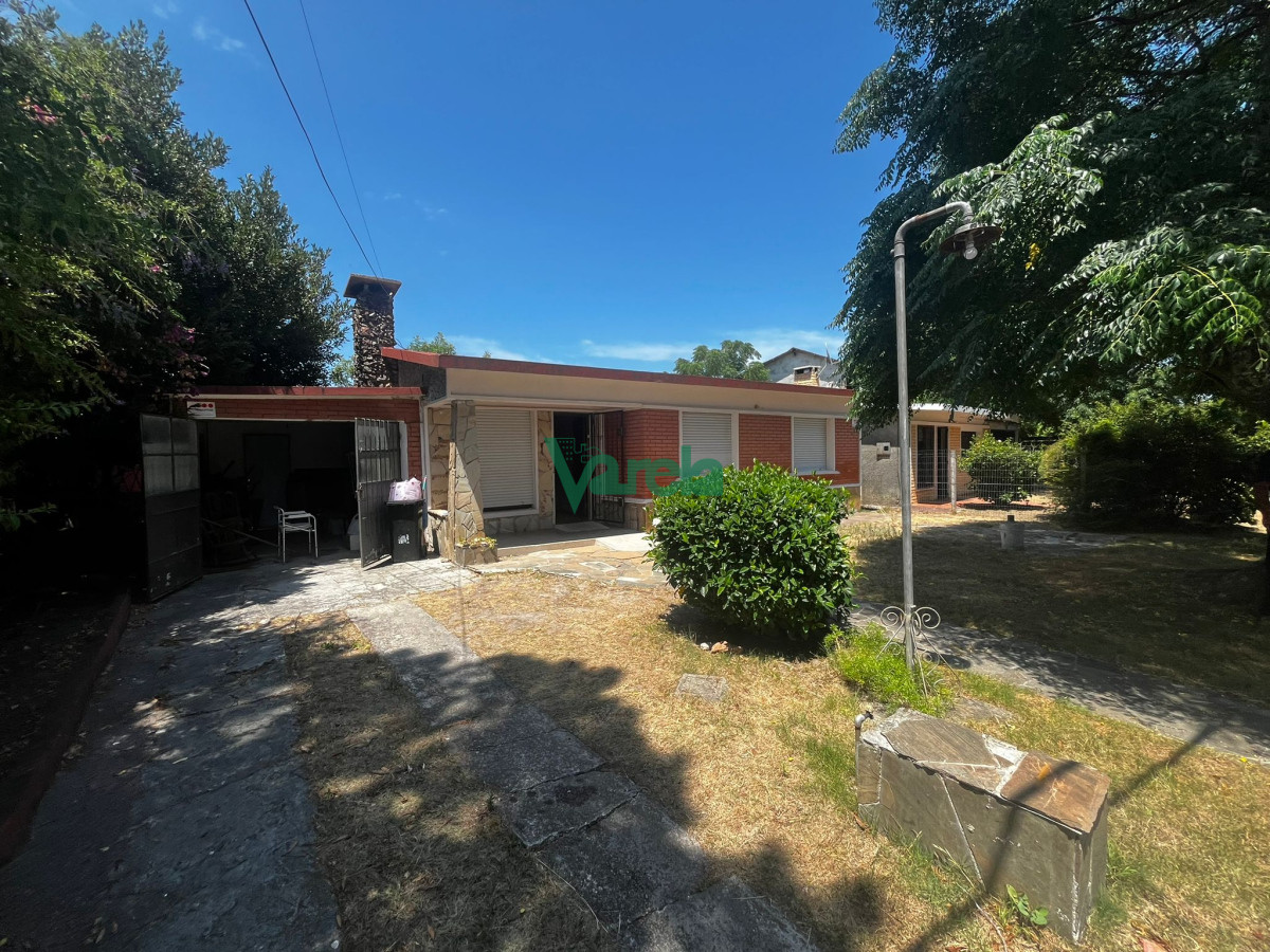 Casa ID.22514 - Casa venta sur 3 dormitorios 1 baño 