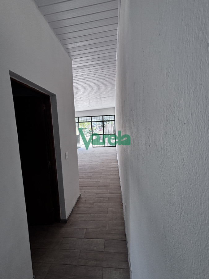 Casa ID.22952 - Alquiler local con vivienda sobre principal avenida en Pinar sur