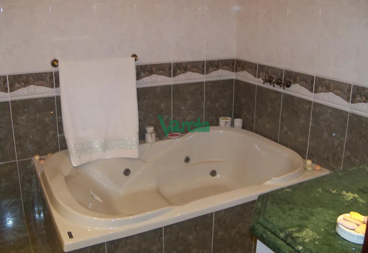 Casa ID.22671 - Venta Casa Con Galpon Ideal Negocio y Vivienda Colon