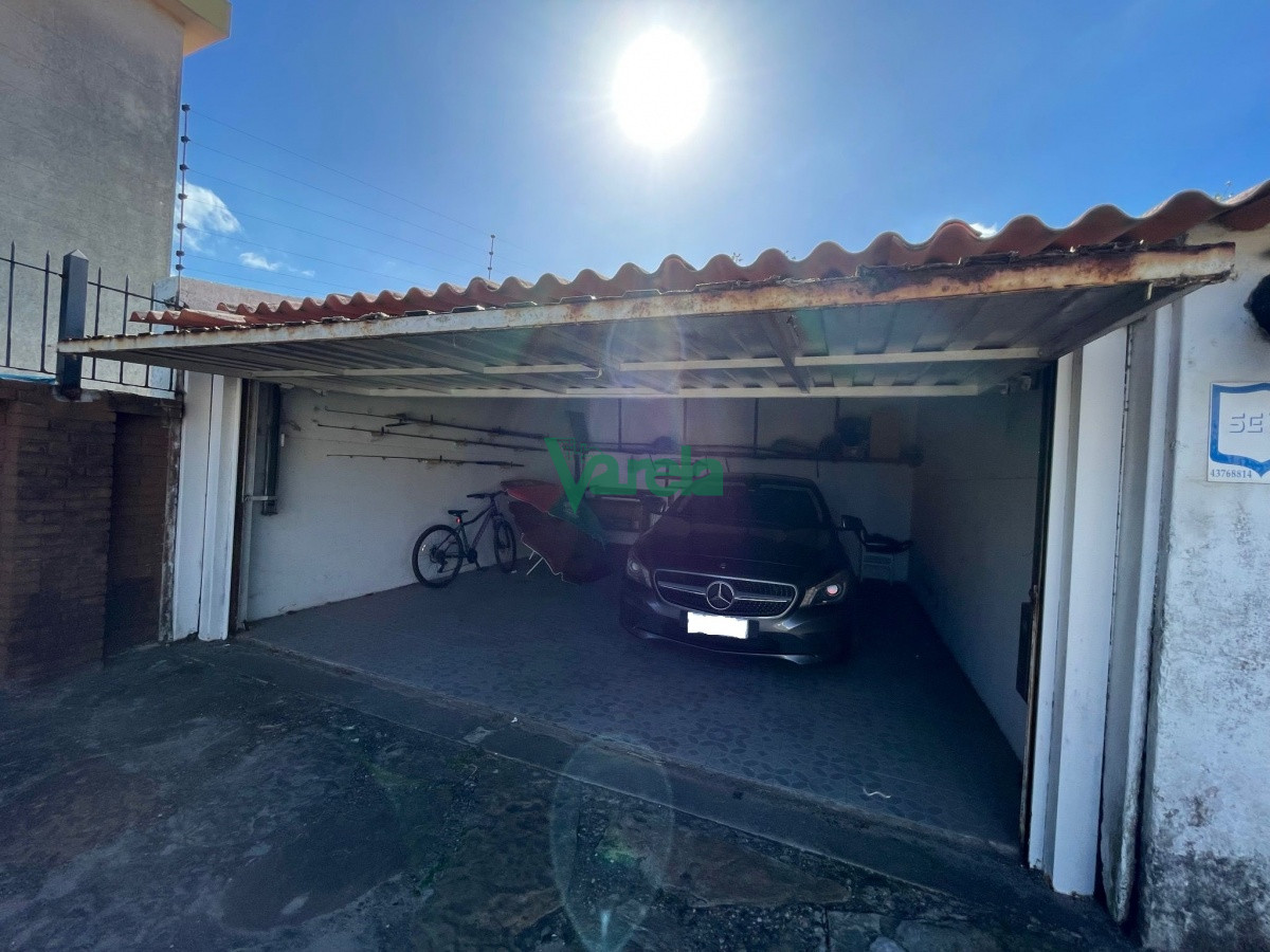 Casa ID.21719 - Venta casa en Atlantida, 4 dorm, 3 baños, estufa leña, vista al mar