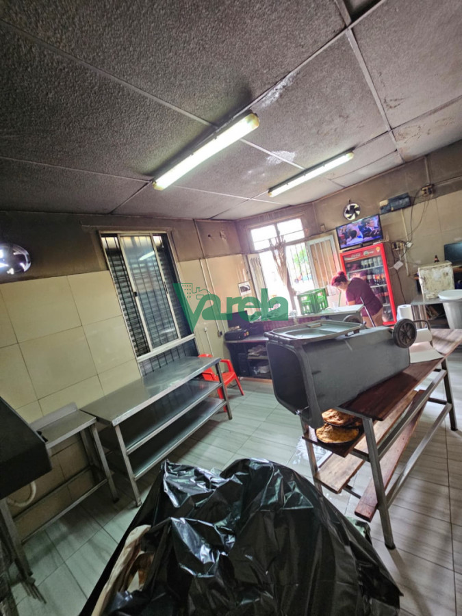 Casa ID.22974 - Venta un padron, una casa y dos locales comerciales Atahualpa