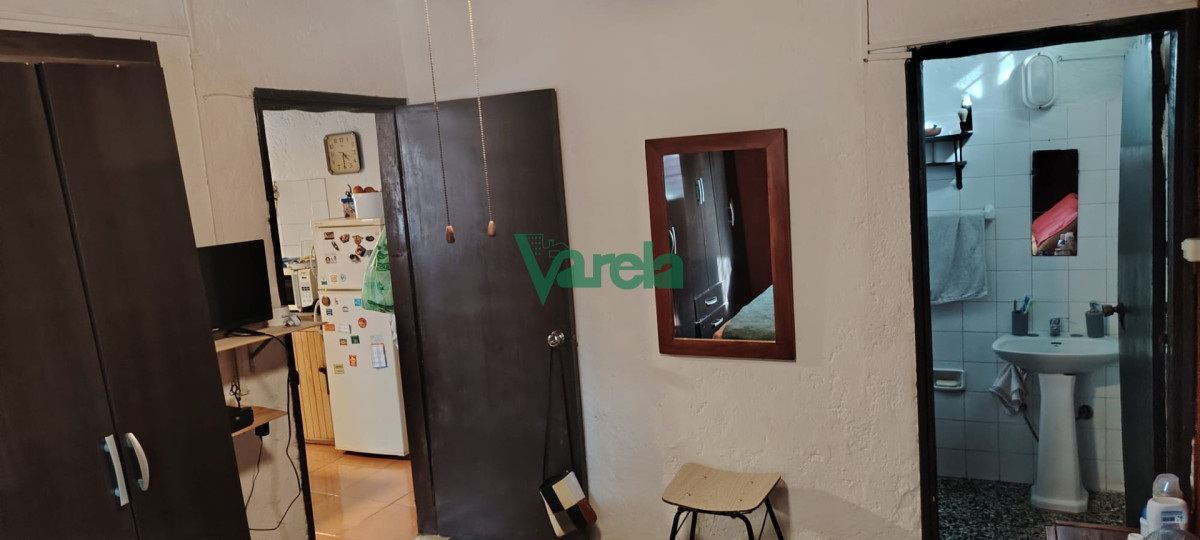 Casa ID.22967 - Casa en venta en Solymar de 3 dormitorios mas Apartamento 1 Dormitorio 