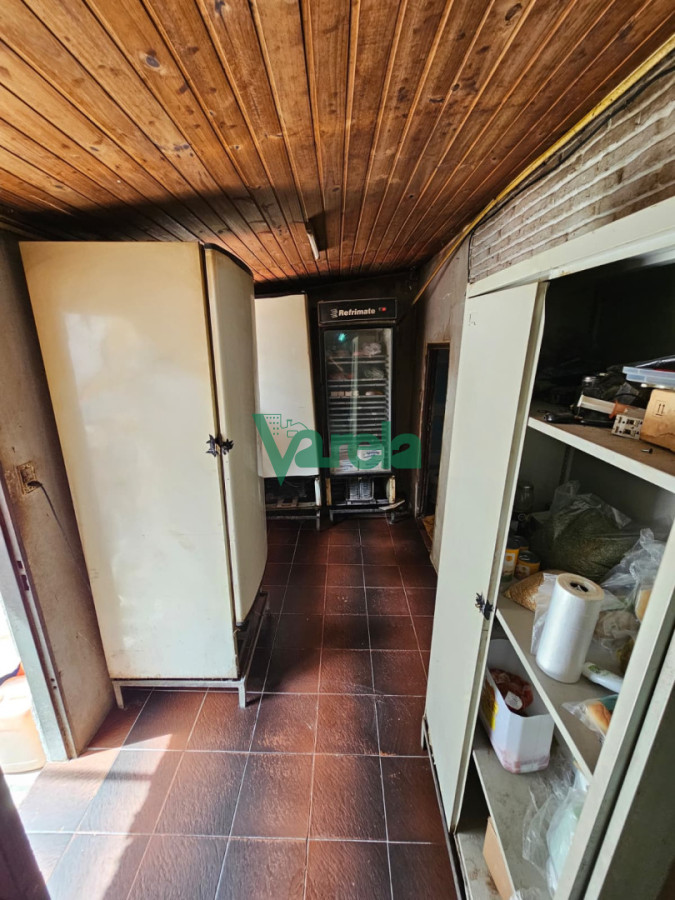 Casa ID.22974 - Venta un padron, una casa y dos locales comerciales Atahualpa