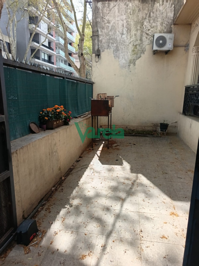 Casa ID.23185 - Venta casa de 5 dormitorios en Cordon Sur, Jackson y Rodo 