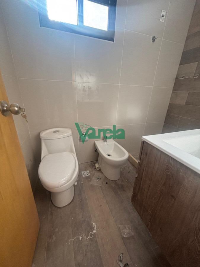 Casa ID.23055 - Venta de 3 casas a estrenar a 200 mts de la Rambla en Parque de Solymar