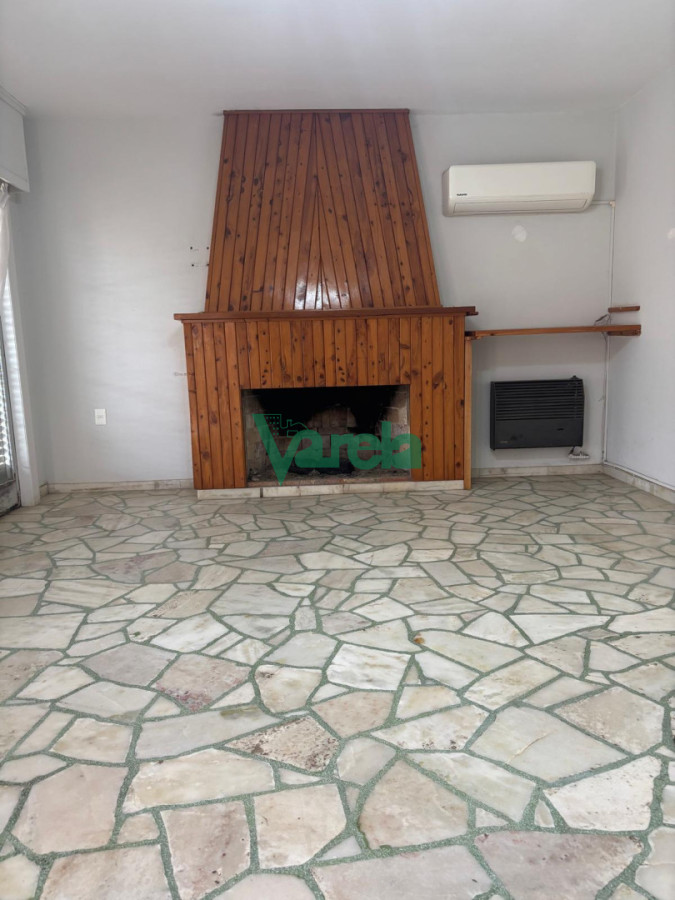 Casa ID.22886 - Casa Shangrilá sur en 971m2 de terreno