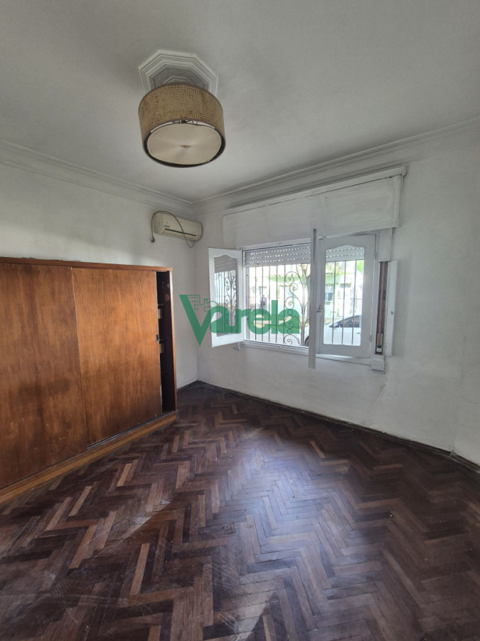 Casa ID.23099 - Alquiler casa Rivadavia prox Gral Flores