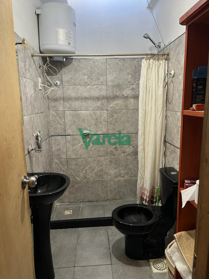 Casa ID.21796 - Venta de casa en Marindia de 2 dorm, estufa a leña, más negocio