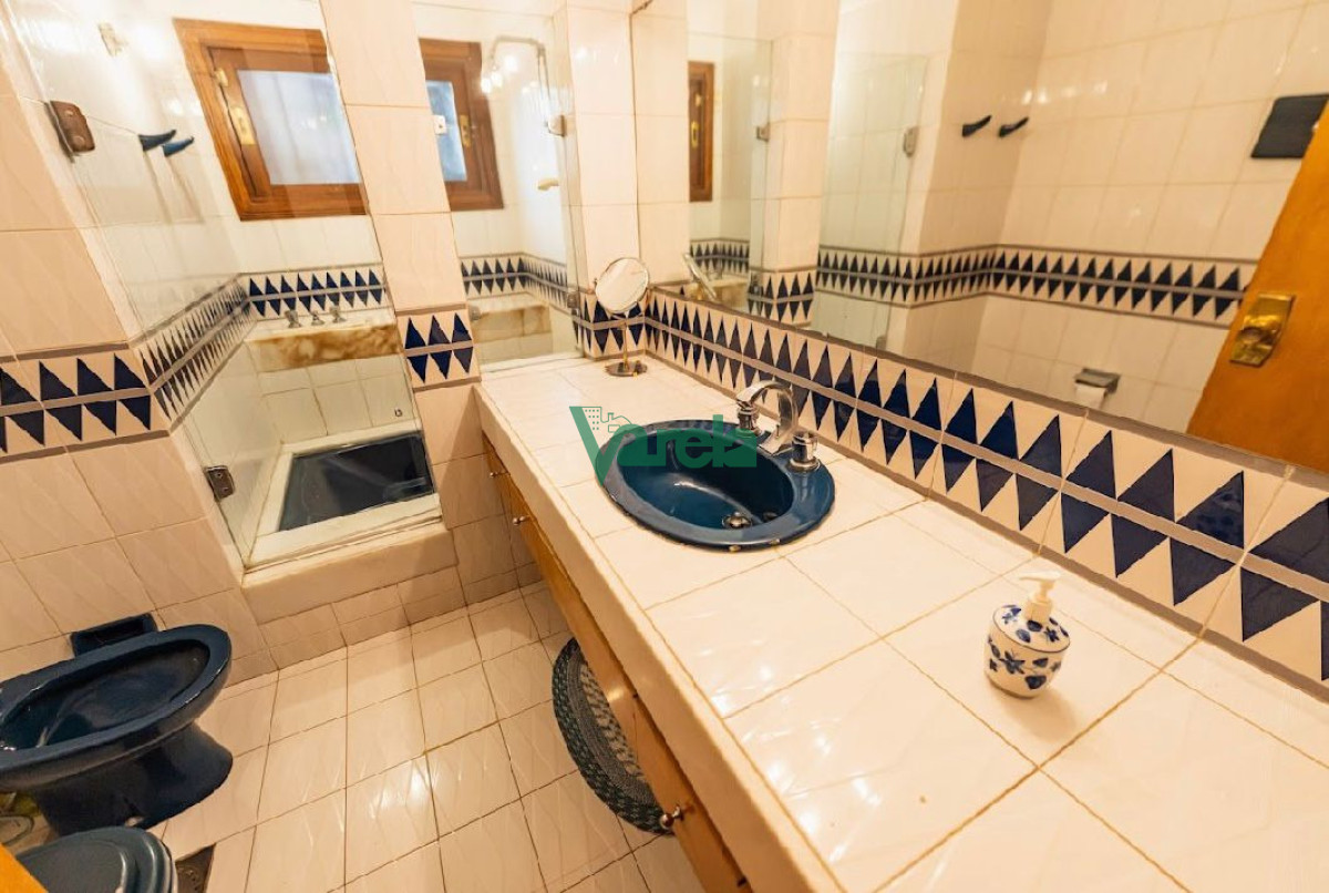 Casa ID.22962 - Venta de casa cuatro dormitorios en Punta Carretas