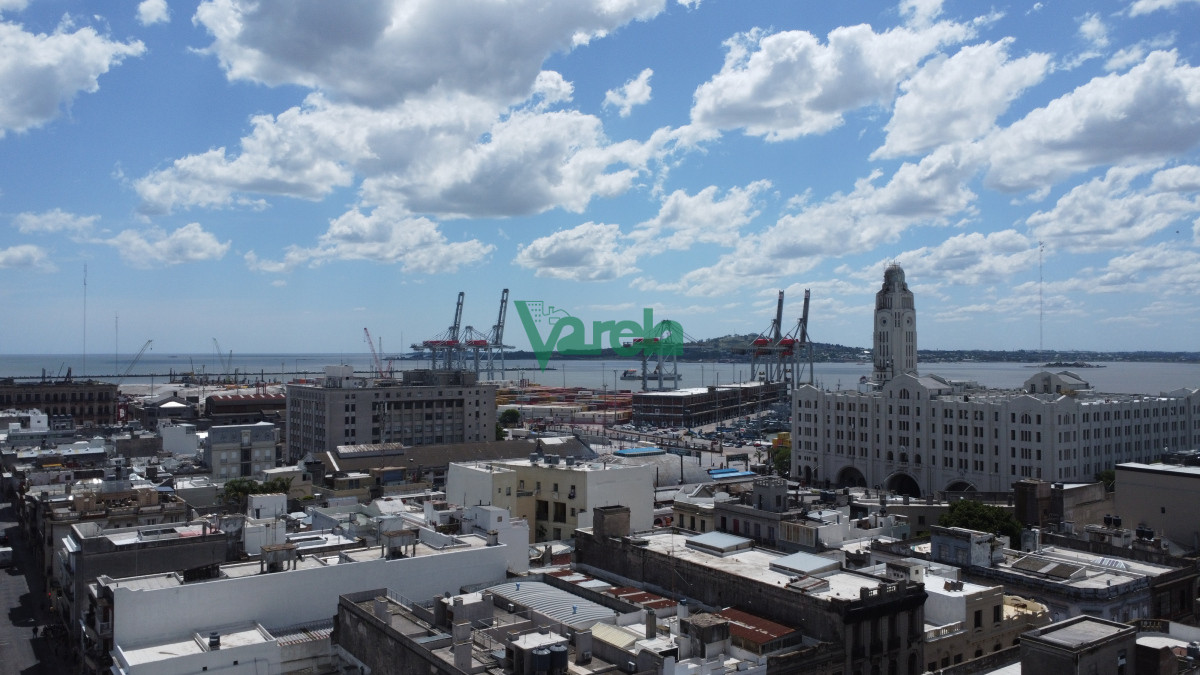 Casa ID.22552 - Venta Parking Ciudad Vieja Punto Estrategico No Lo Pierda
