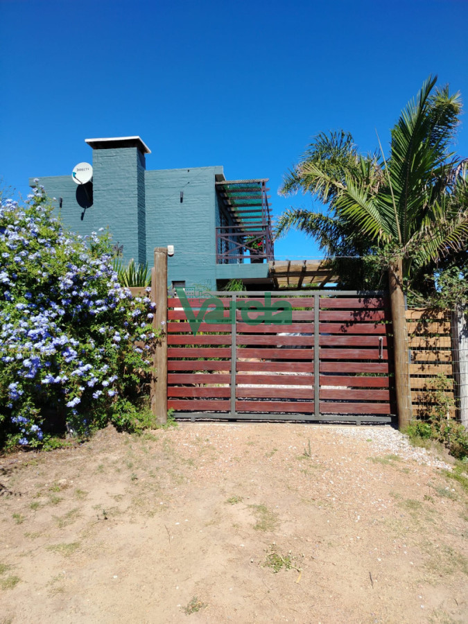Casa ID.22957 - Casa en venta en San Luis, 2 dormitorios, 2 plantas, vista al mar