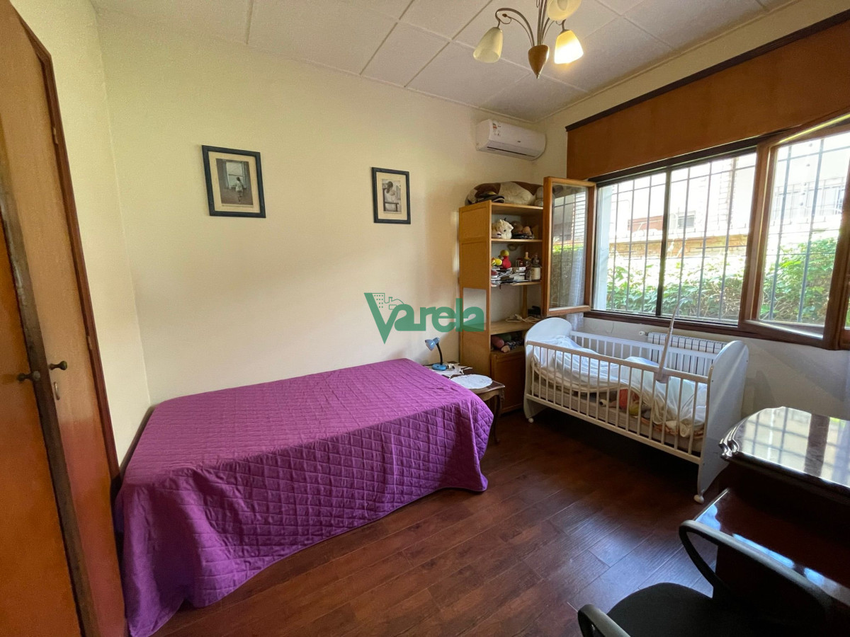 Casa ID.21719 - Venta casa en Atlantida, 4 dorm, 3 baños, estufa leña, vista al mar