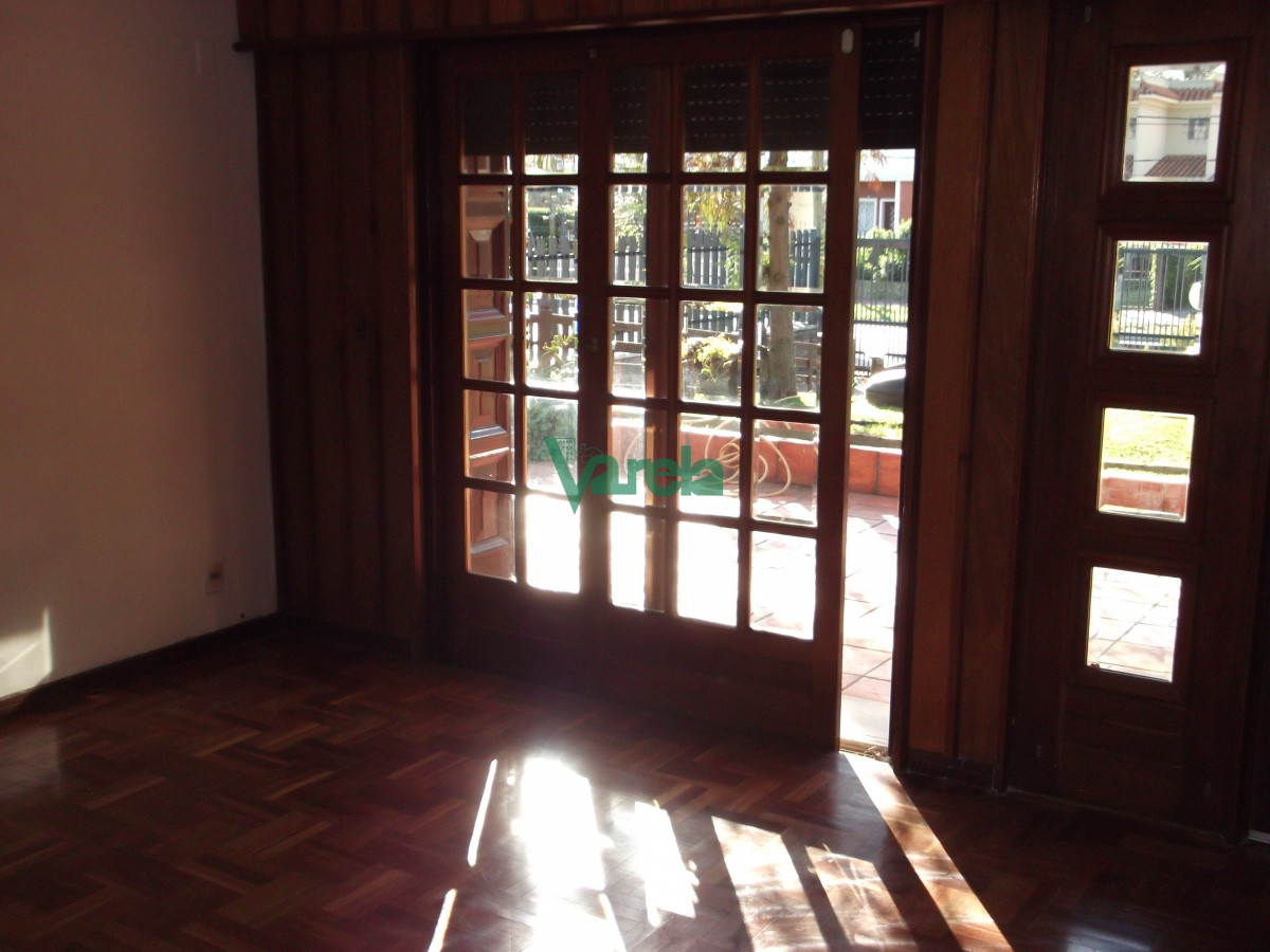 Casa ID.11212 - Venta, Casa, Punta Gorda, en excelente estado, ideal residencia