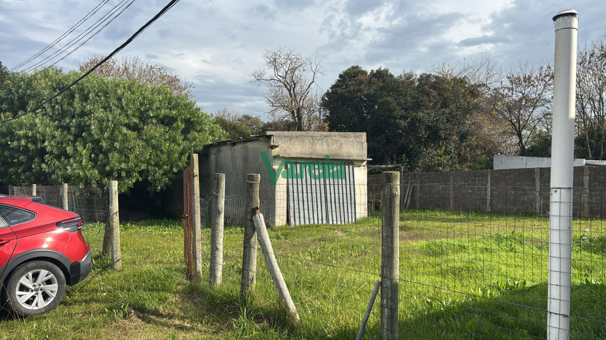Casa ID.23076 - Terreno con Mejoras en venta, Solymar 